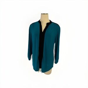 Perception Concept XL Teal Top 1/4 Button Roll Tab Sleeves